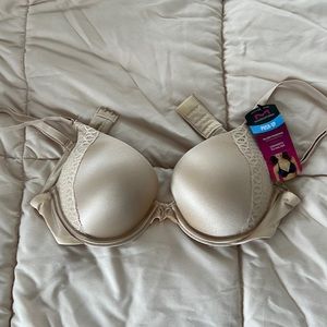Brand new bra size 34B